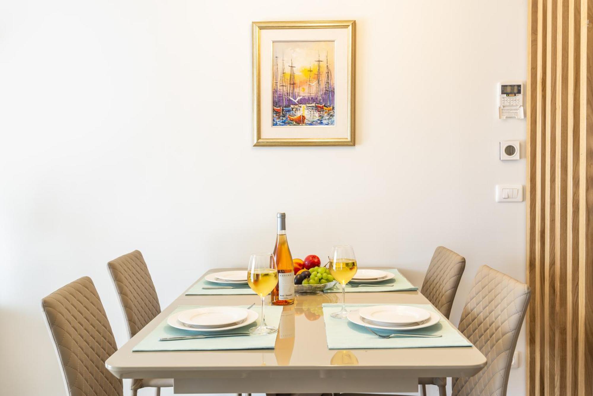 Lustica Apartments Central Tivat Room photo